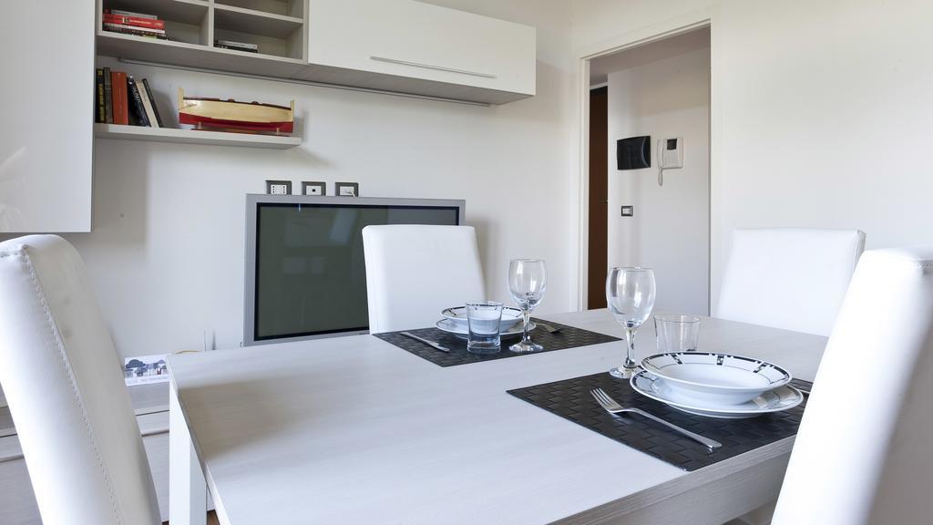 Apartamento Italianway-Piazza Firenze Milán Exterior foto